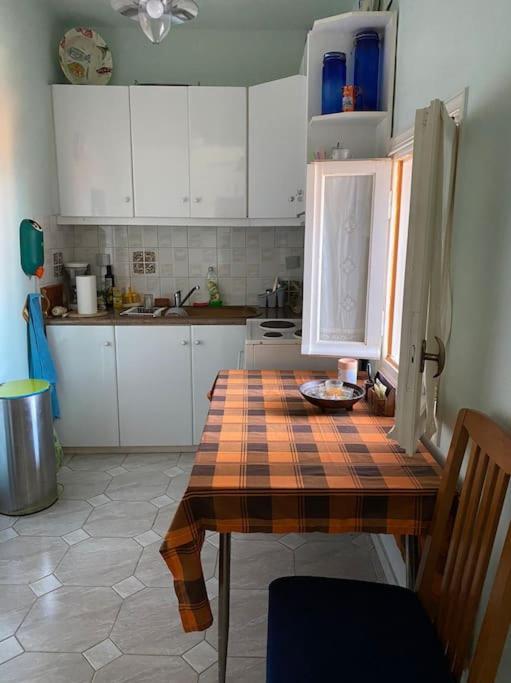 The House Of Grandma Zinios Villa Ioulis Exterior photo