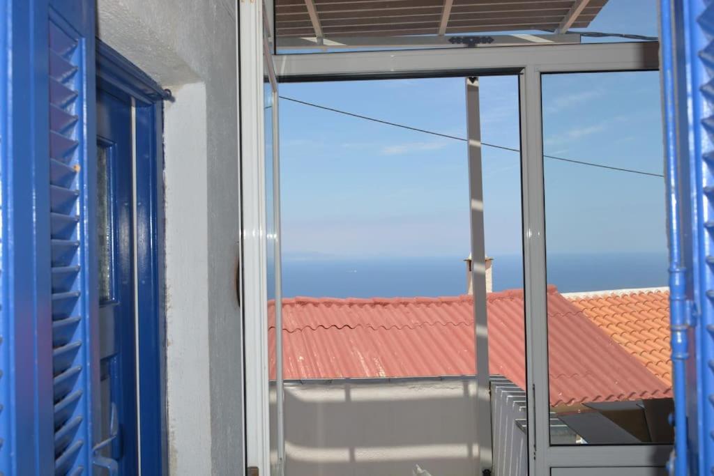 The House Of Grandma Zinios Villa Ioulis Exterior photo